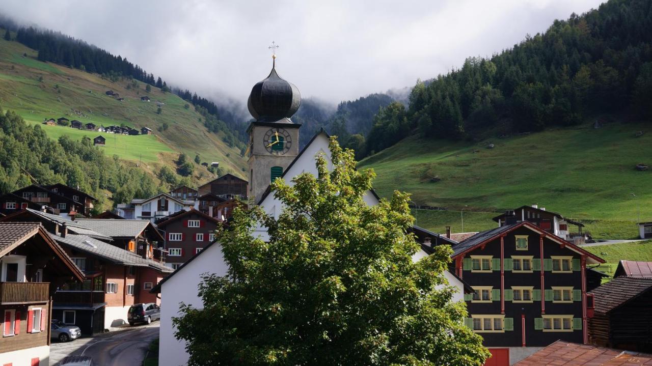 Hotel Vallatscha Curaglia Eksteriør billede